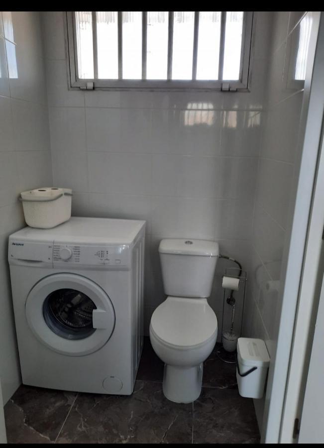 Studio For Rent In Torremolinos -Malaga For Vacations Studio Alquiler Para Vacationes, Studio Te Huur Voor Vacantie Calle Rio Mesa 5アパートメント エクステリア 写真